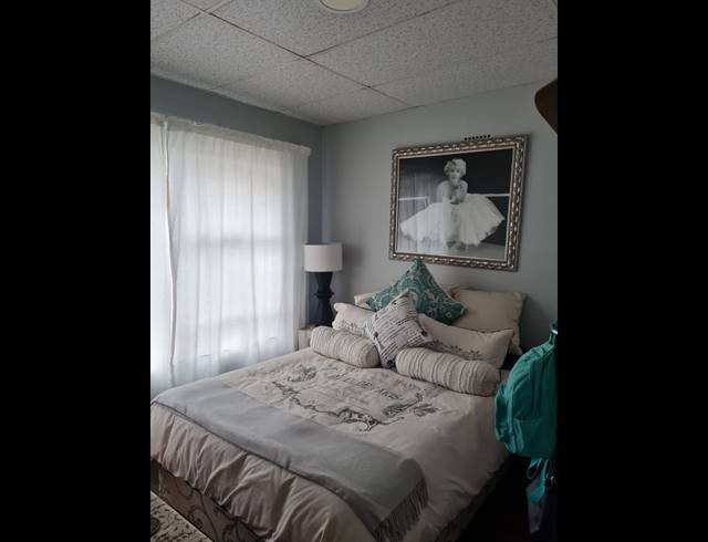 2 BEDROOM FLAT FOR SALE IN PEACEHAVEN